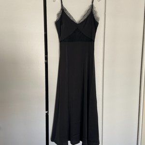 Petal & Pup Ariel Dress in Black (Size 6)